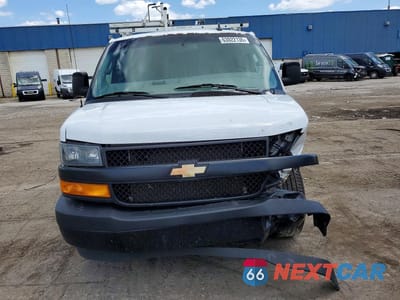 Piąte zdjęcie samochodu w środku: 2023 CHEVROLET EXPRESS G2500 VIN:1GCWGAFPXP1104127 - miniatura