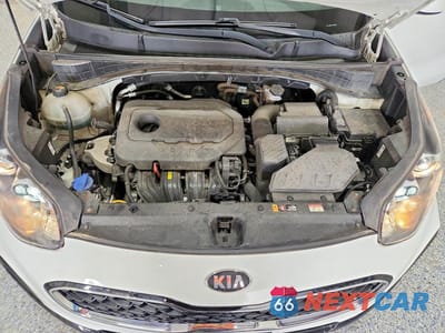 Zdjęcie 12 z 13 samochodu: 2021 KIA SPORTAGE LX VIN:KNDPMCAC2M7848777 - miniatura