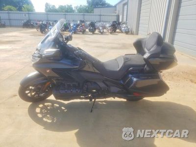 Trzecie zdjęcie samochodu z tyłu: 2022 HONDA GL1800 VIN:JH2SC7907NK400121 - miniatura