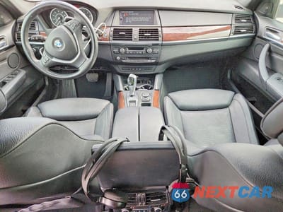 Zdjęcie 8 z 12 samochodu: 2012 BMW X6 XDRIVE50I VIN:5UXFG8C55CLZ97056 - miniatura