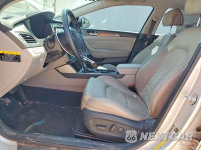 Zdjęcie 7 z 12 samochodu: 2017 HYUNDAI SONATA SPORT VIN:5NPE34AF5HH473348 - miniatura