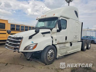 Drugie zdjęcie samochodu z przodu: 2018 FREIGHTLINER CASCADIA 126 SEMI TRUCK VIN:3AKJHHDR2JSJR0241 - miniatura