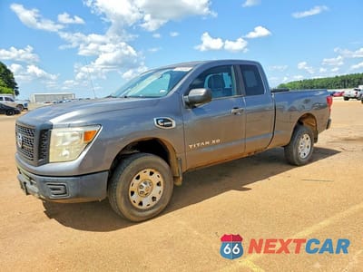 2017 NISSAN TITAN XD S 1N6BA1C37HN561812 - główne zdjęcie licytacji z USA - miniatura