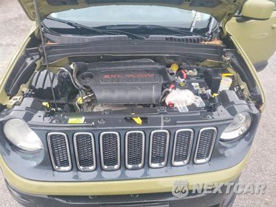 Zdjęcie 11 z 12 samochodu: 2015 JEEP RENEGADE LATITUDE VIN:ZACCJABT9FPB45144 - miniatura