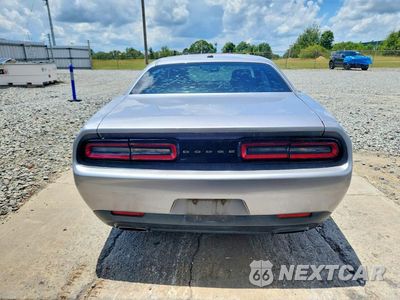 Zdjęcie 6 z 12 samochodu: 2015 DODGE CHALLENGER SXT VIN:2C3CDZAG5FH877464 - miniatura