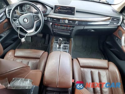 Zdjęcie 8 z 12 samochodu: 2014 BMW X5 XDRIVE50I VIN:5UXKR6C57E0C03775 - miniatura