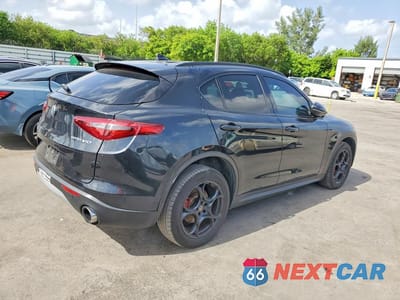 Trzecie zdjęcie samochodu z tyłu: 2018 ALFA ROMEO STELVIO TI SPORT VIN:ZASFAKNNXJ7B88534 - miniatura