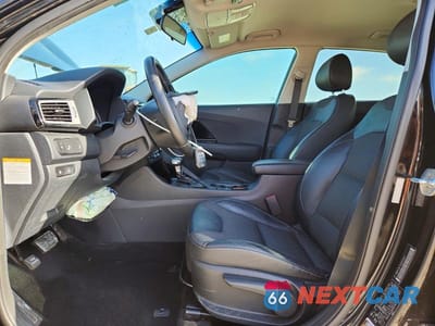Zdjęcie 7 z 13 samochodu: 2017 KIA NIRO EX VIN:KNDCC3LC2H5055317 - miniatura