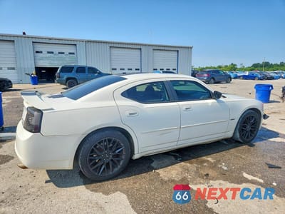 Trzecie zdjęcie samochodu z tyłu: 2010 DODGE CHARGER R/T VIN:2B3CA5CT8AH192148 - miniatura