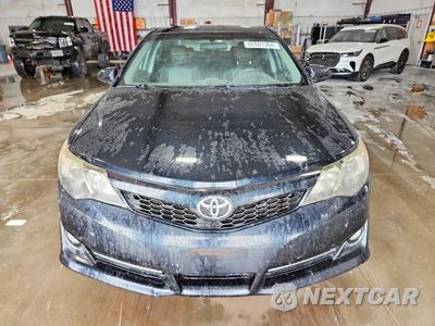 Piąte zdjęcie samochodu w środku: 2012 TOYOTA CAMRY SE VIN:4T1BF1FKXCU142130 - miniatura