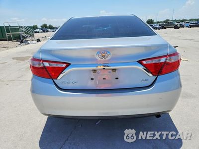 Zdjęcie 6 z 12 samochodu: 2017 TOYOTA CAMRY LE VIN:4T1BF1FK6HU381214 - miniatura