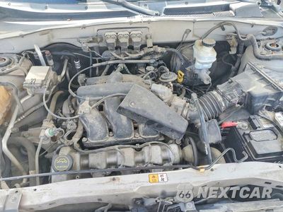 Zdjęcie 11 z 12 samochodu: 2005 FORD ESCAPE VIN:1FMCU93155KB40255 - miniatura