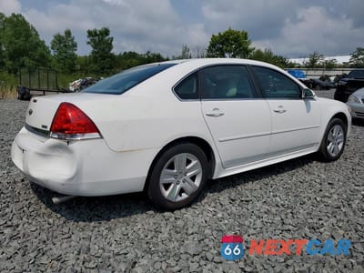 Trzecie zdjęcie samochodu z tyłu: 2011 CHEVROLET IMPALA LS VIN:2G1WA5EK8B1104055 - miniatura
