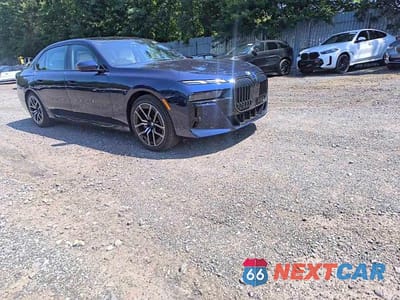 Trzecie zdjęcie samochodu z tyłu: 2026 BMW 740 XI VIN:WBA33EH02TCW78982 - miniatura