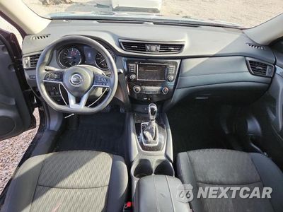 Zdjęcie 8 z 14 samochodu: 2018 NISSAN ROGUE S VIN:5N1AT2MV1JC742139 - miniatura