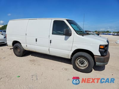 Czwarte zdjęcie samochodu z boku: 2013 FORD ECONOLINE E250 VAN VIN:1FTNE2EW8DDA43340 - miniatura