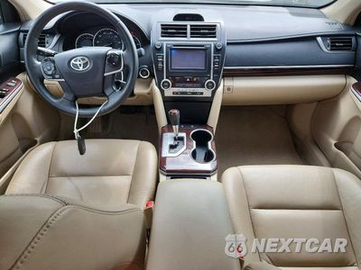 Zdjęcie 8 z 12 samochodu: 2013 TOYOTA CAMRY XLE VIN:4T4BF1FK4DR333632 - miniatura
