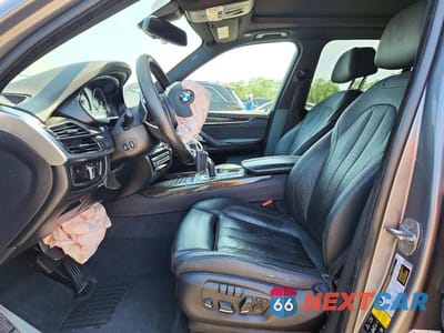 Zdjęcie 7 z 13 samochodu: 2015 BMW X5 XDRIVE35I VIN:5UXKR0C52F0P16024 - miniatura