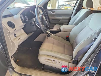 Zdjęcie 7 z 13 samochodu: 2013 HONDA PILOT EX VIN:5FNYF3H46DB011411 - miniatura