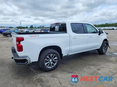 Trzecie zdjęcie samochodu z tyłu: 2026 CHEVROLET SILVERADO K1500 LT VIN:2GCUKDED0T1112966 - miniatura