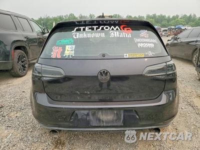 Zdjęcie 6 z 12 samochodu: 2015 VOLKSWAGEN GTI VIN:3VW4T7AU3FM008552 - miniatura