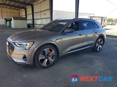 2023 AUDI E-TRON PREMIUM PLUS WA1LAAGE7PB022801 - główne zdjęcie licytacji z USA - miniatura