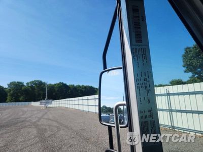 Zdjęcie 12 z 12 samochodu: 2020 FREIGHTLINER MT45G CHASSIS DELIVERY TRUCK VIN:4UZAC2EA0LCMF2436 - miniatura