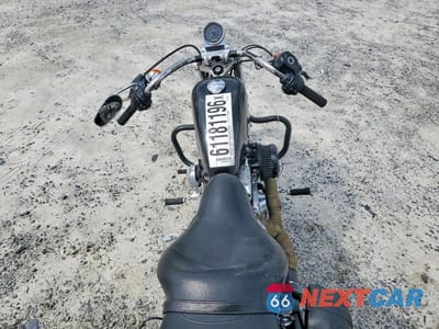 Zdjęcie 6 z 10 samochodu: 2015 HARLEY-DAVIDSON XL1200 V VIN:1HD1LF312FC418424 - miniatura