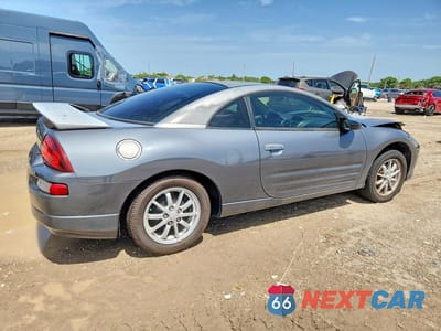 Trzecie zdjęcie samochodu z tyłu: 2002 MITSUBISHI ECLIPSE GS VIN:4A3AC44G42E013444 - miniatura