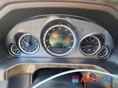 Zdjęcie 9 z 12 samochodu: 2010 MERCEDES-BENZ E 350 VIN:WDDHF5GB4AA107611 - miniatura
