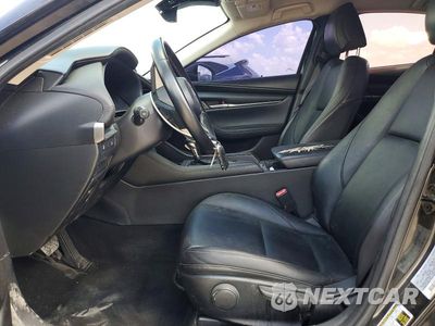 Zdjęcie 7 z 12 samochodu: 2021 MAZDA 3 SELECT VIN:JM1BPABL5M1337068 - miniatura