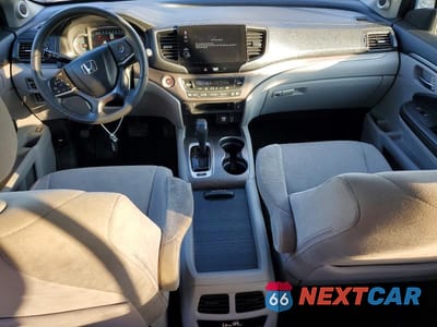 Zdjęcie 8 z 13 samochodu: 2020 HONDA PILOT EX VIN:5FNYF5H3XLB018606 - miniatura