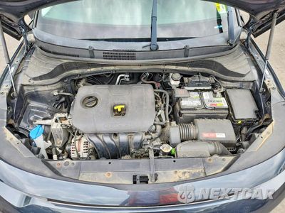 Zdjęcie 11 z 12 samochodu: 2020 KIA SOUL LX VIN:KNDJ23AU5L7058781 - miniatura