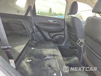 Zdjęcie 10 z 12 samochodu: 2019 NISSAN ROGUE SV VIN:5N1AT2MV5KC831908 - miniatura