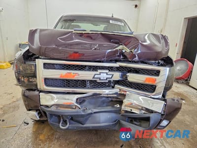 Piąte zdjęcie samochodu w środku: 2008 CHEVROLET SILVERADO K1500 VIN:2GCEK19J881147796 - miniatura