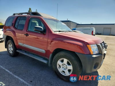 Czwarte zdjęcie samochodu z boku: 2006 NISSAN XTERRA X VIN:5N1AN08U26C500810 - miniatura