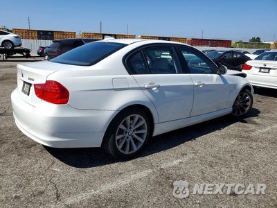 Trzecie zdjęcie samochodu z tyłu: 2011 BMW 328 I SULEV VIN:WBAPH5C5XBF093036 - miniatura