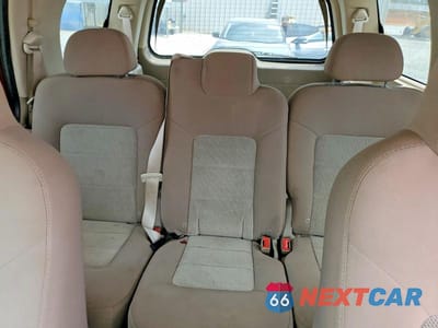Zdjęcie 10 z 13 samochodu: 2006 FORD EXPEDITION XLT VIN:1FMFU16566LA85193 - miniatura