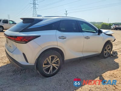 Trzecie zdjęcie samochodu z tyłu: 2023 LEXUS RX 350 PREMIUM VIN:JTJCHMAA6P2009804 - miniatura