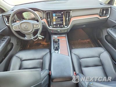 Zdjęcie 8 z 12 samochodu: 2022 VOLVO S60 B5 MOMENTUM VIN:7JRL12FZ2NG156083 - miniatura