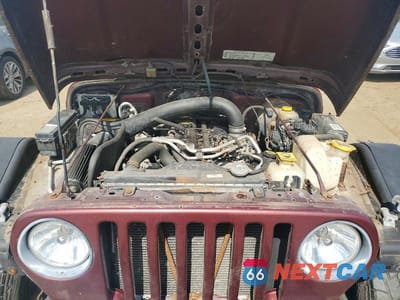 Zdjęcie 11 z 12 samochodu: 2002 JEEP WRANGLER / TJ SPORT VIN:1J4FA49S02P767418 - miniatura