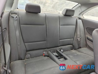 Zdjęcie 10 z 12 samochodu: 2008 BMW 135 I VIN:WBAUC73538VF25478 - miniatura