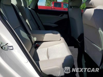Zdjęcie 10 z 12 samochodu: 2018 HONDA ACCORD LX VIN:1HGCV1F18JA242973 - miniatura
