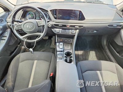 Zdjęcie 8 z 13 samochodu: 2023 HYUNDAI SONATA HYBRID SEL VIN:KMHL34JJ6PA080195 - miniatura