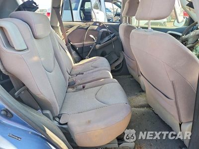 Zdjęcie 10 z 12 samochodu: 2006 TOYOTA RAV4 BASE VIN:JTMBD33V266001615 - miniatura