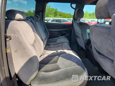Zdjęcie 10 z 12 samochodu: 2006 GMC SIERRA K2500 HEAVY DUTY VIN:1GTHK23D16F140717 - miniatura