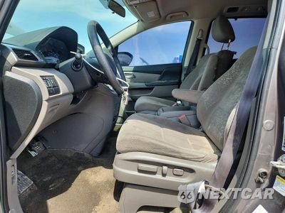Zdjęcie 7 z 13 samochodu: 2016 HONDA ODYSSEY SE VIN:5FNRL5H32GB037976 - miniatura