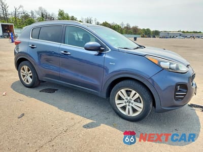 Czwarte zdjęcie samochodu z boku: 2017 KIA SPORTAGE LX VIN:KNDPMCACXH7184489 - miniatura