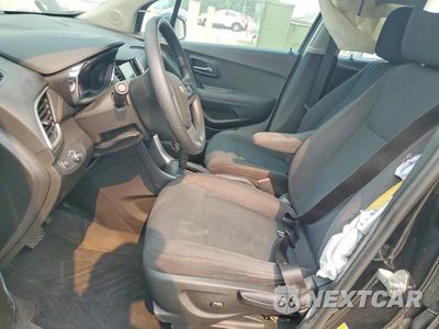 Zdjęcie 7 z 13 samochodu: 2019 CHEVROLET TRAX LS VIN:3GNCJKSB4KL127867 - miniatura