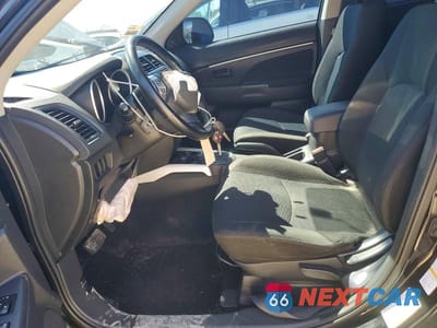 Zdjęcie 7 z 13 samochodu: 2012 MITSUBISHI OUTLANDER SPORT ES VIN:JA4AP3AU4CZ001441 - miniatura